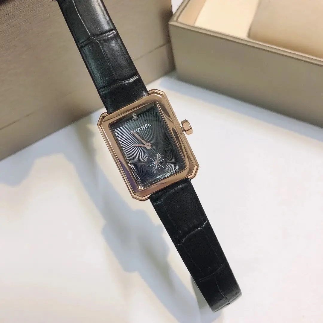 Chanel Watches [8 styles] — foto 6 de 6