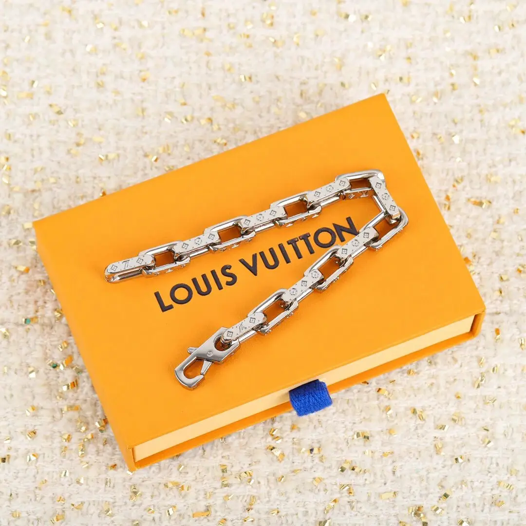 Louis Vuitton Bracelets [11 styles] — foto 3 de 6