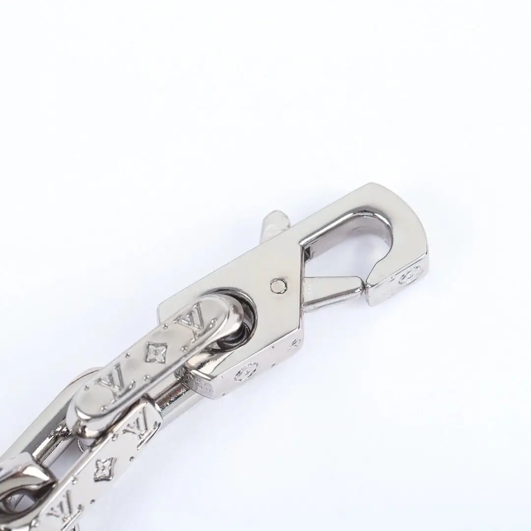 Louis Vuitton Bracelets [11 styles] — foto 6 de 6
