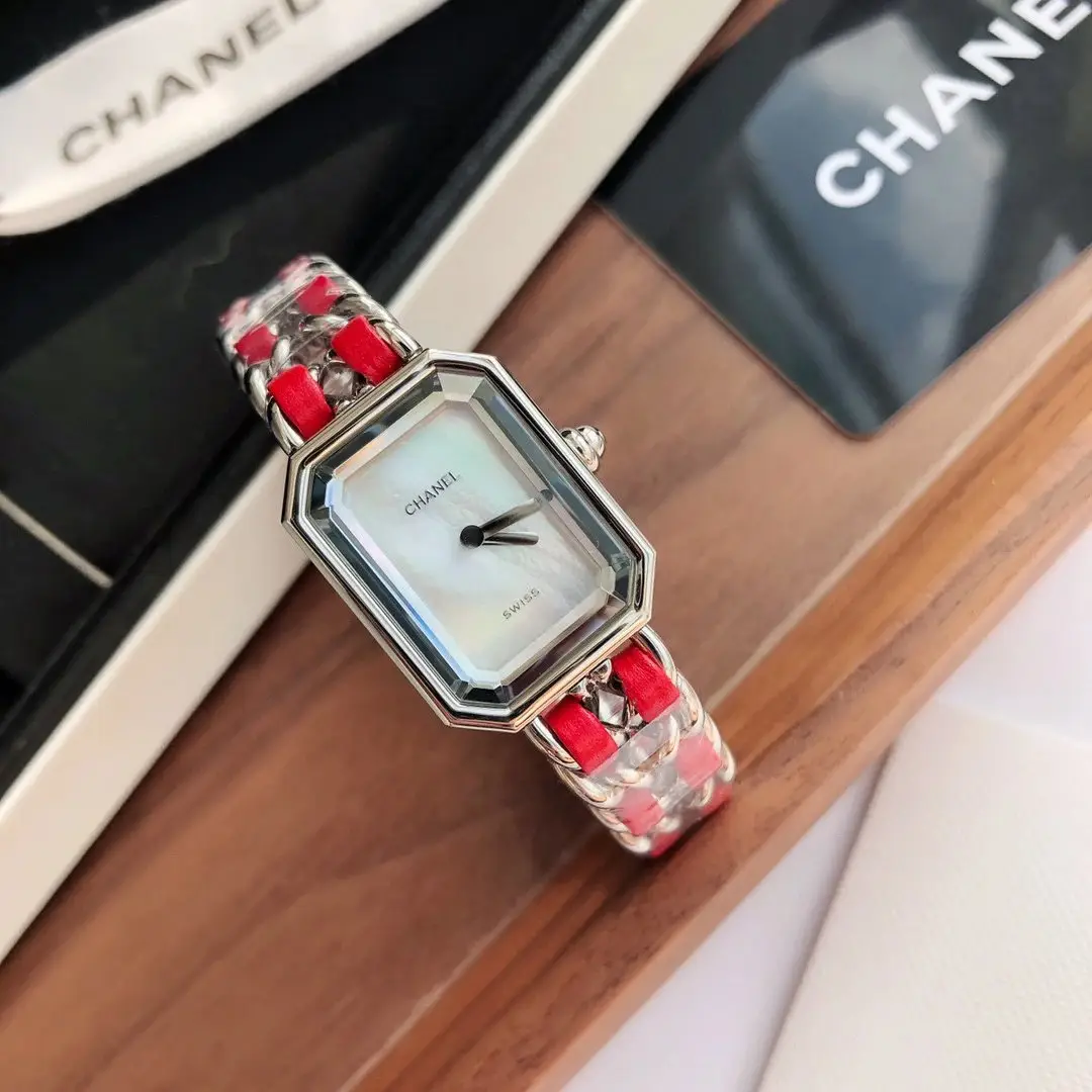 Chanel Watches [5 styles] — foto 4 de 6