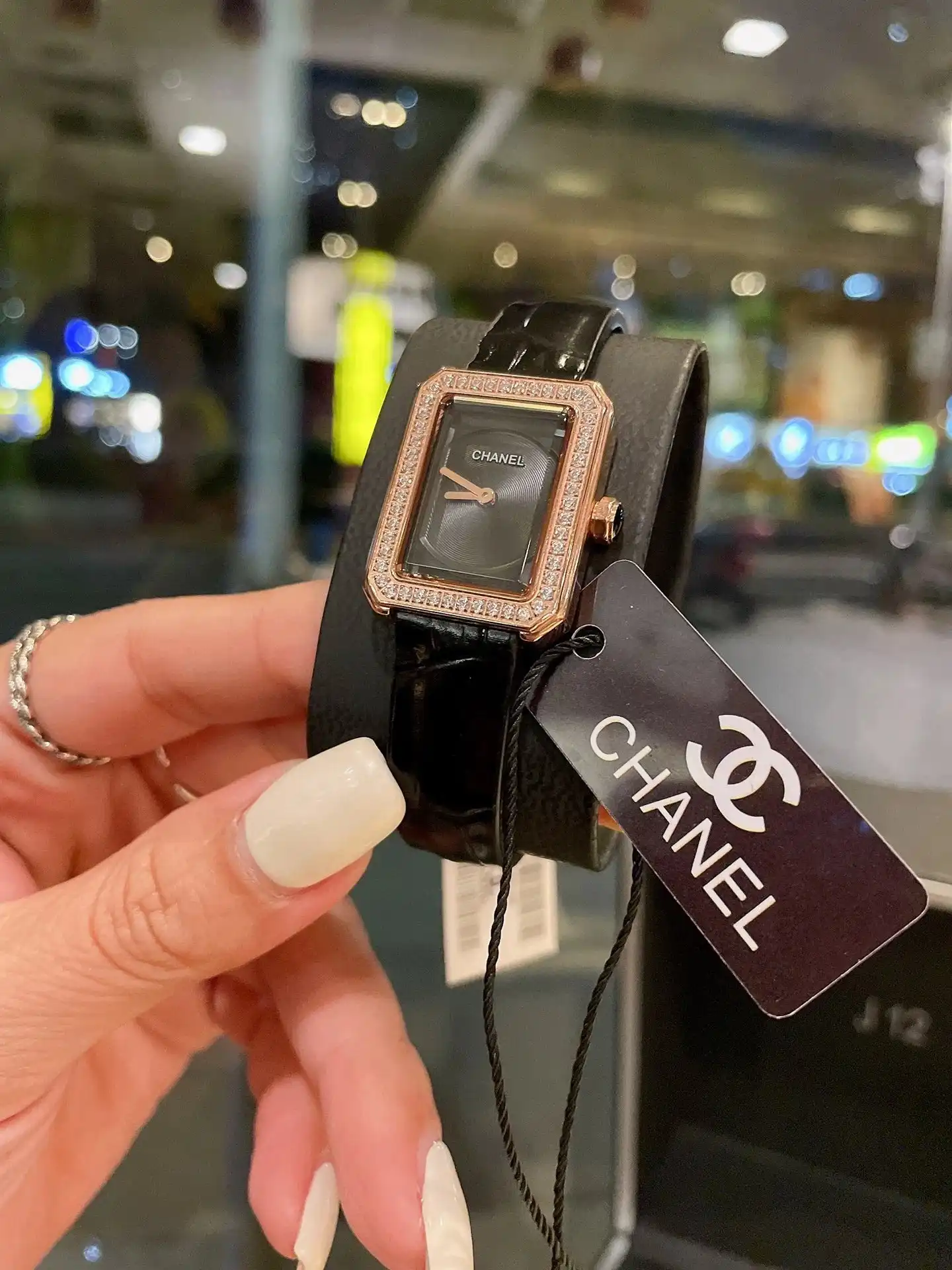 Chanel Watches [3 styles] — foto 2 de 6