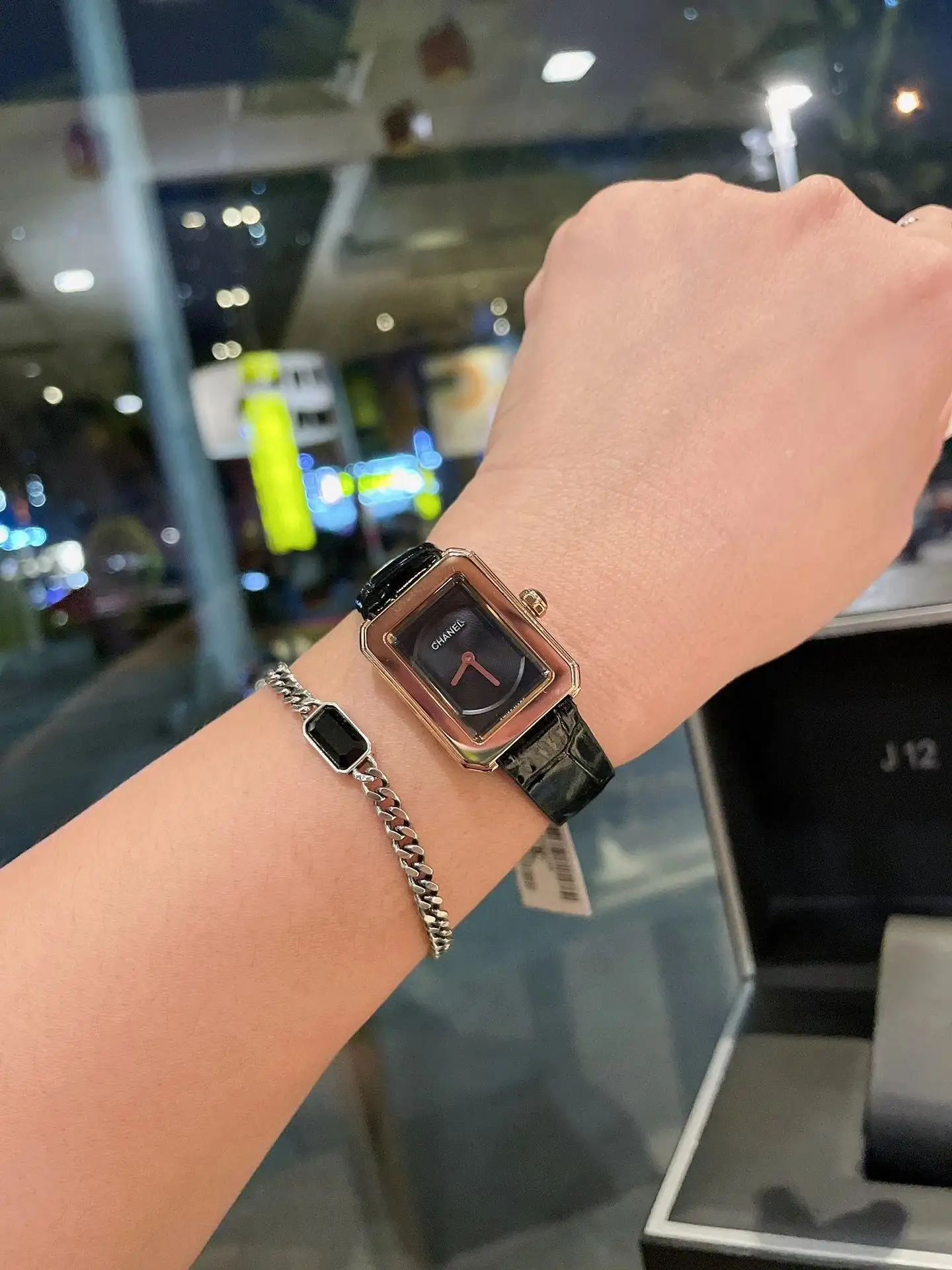 Chanel Watches [3 styles] — foto 4 de 6
