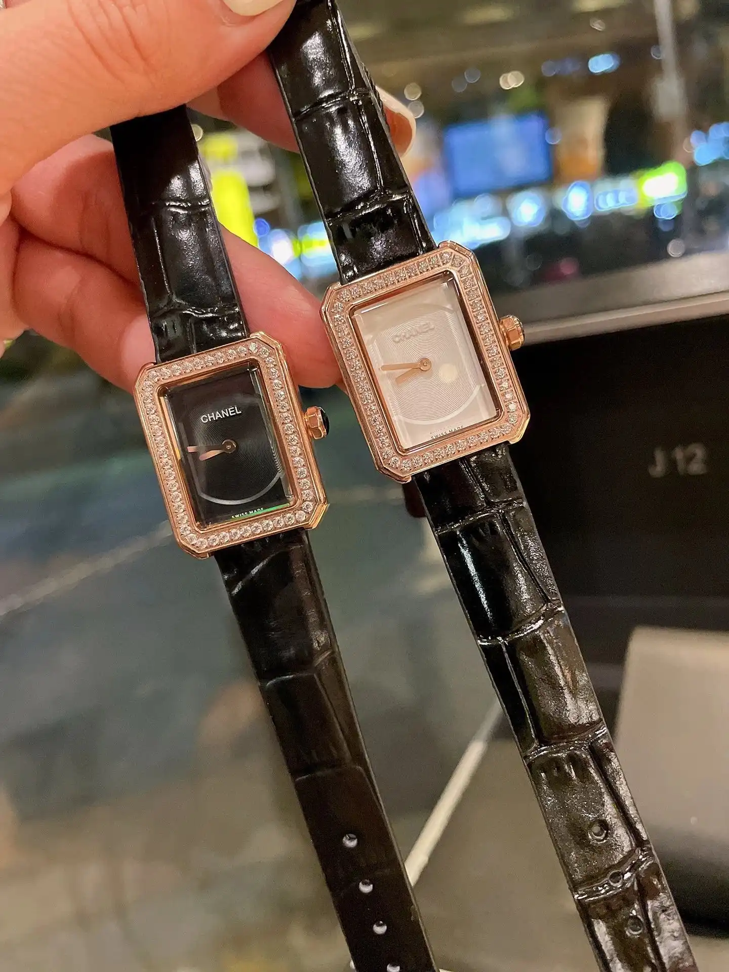 Chanel Watches [3 styles] — foto 6 de 6
