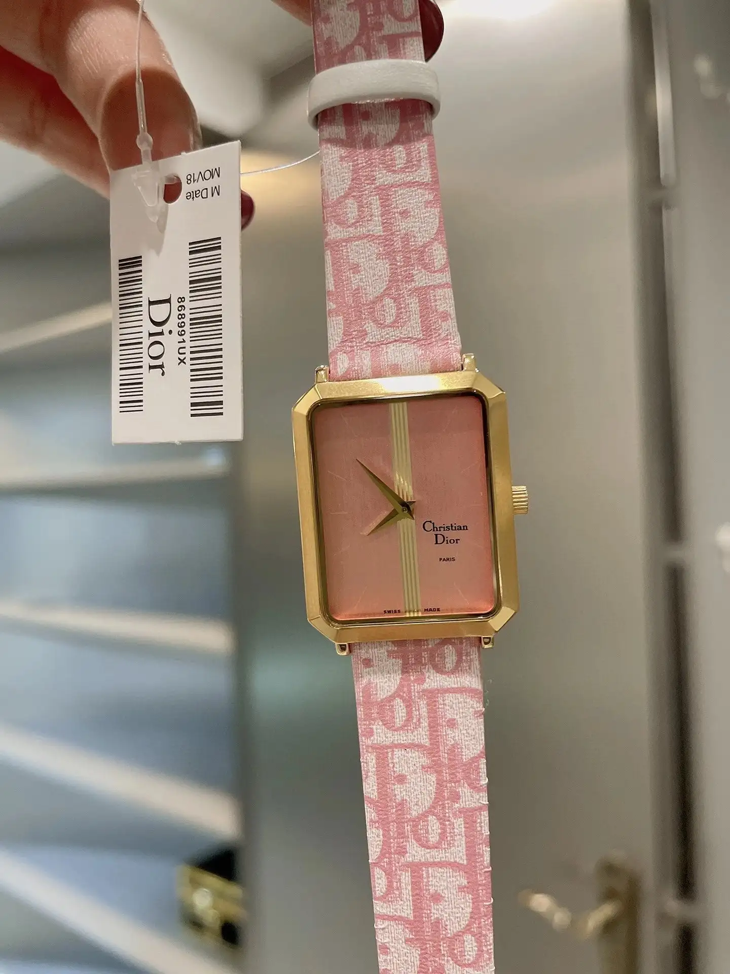 Dior Quartz Watch [2 styles] — foto 2 de 6