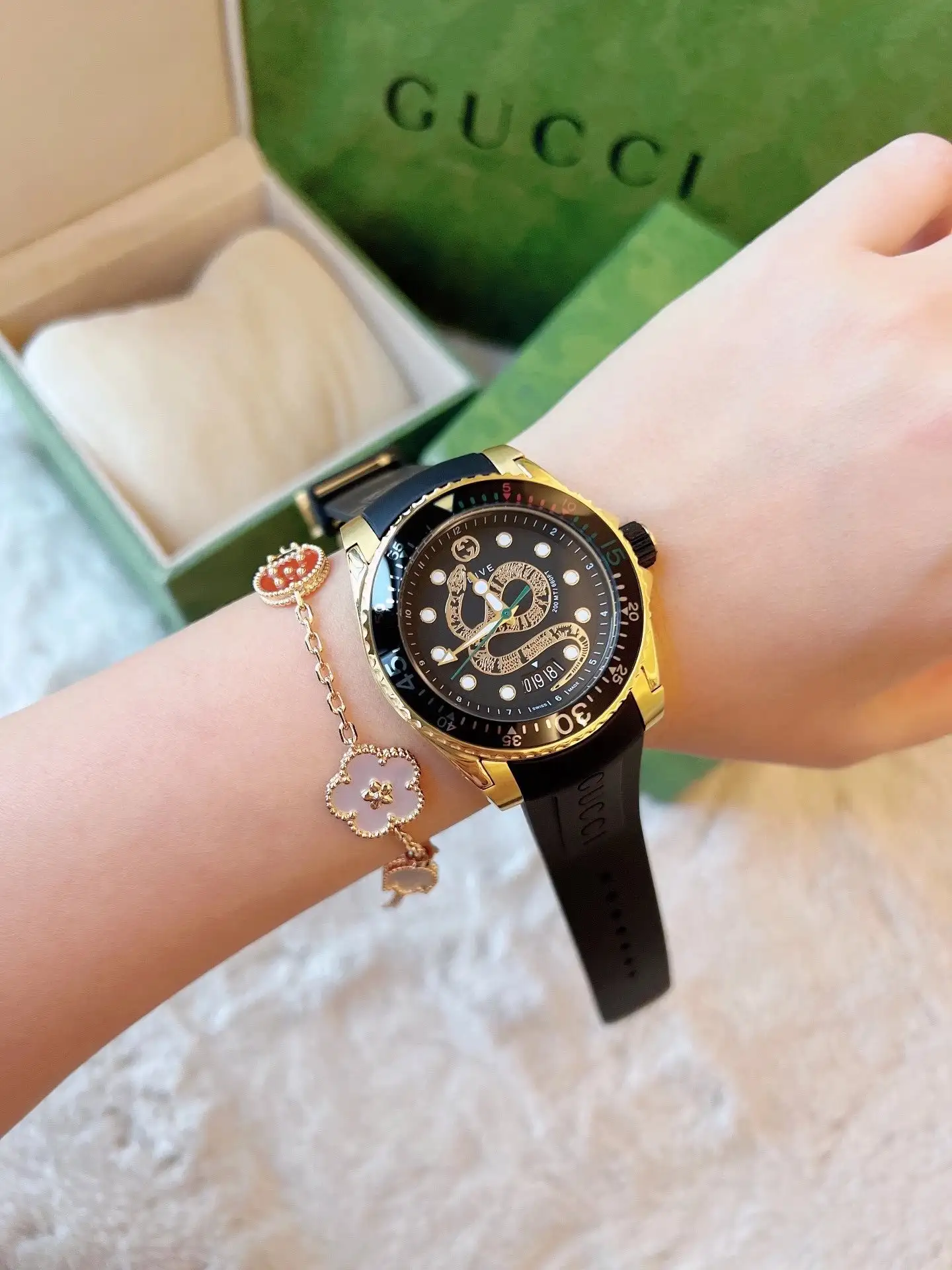Gucci Mechanical Watch [6 styles] — foto 2 de 6