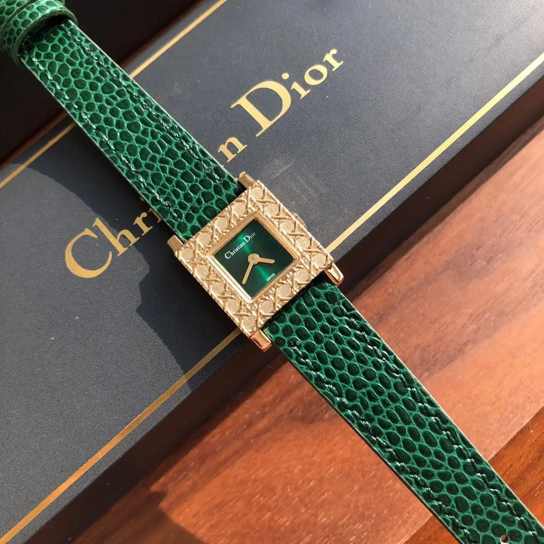 Dior Watches [2 styles] — foto 4 de 6