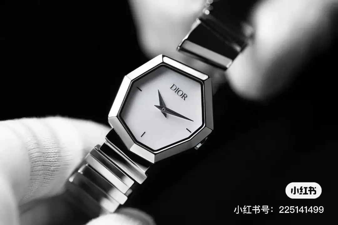Dior Watches [5 styles] — foto 5 de 6