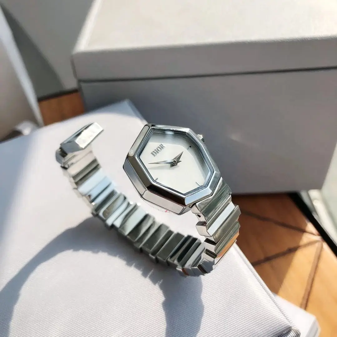 Dior Watches [5 styles] — foto 6 de 6