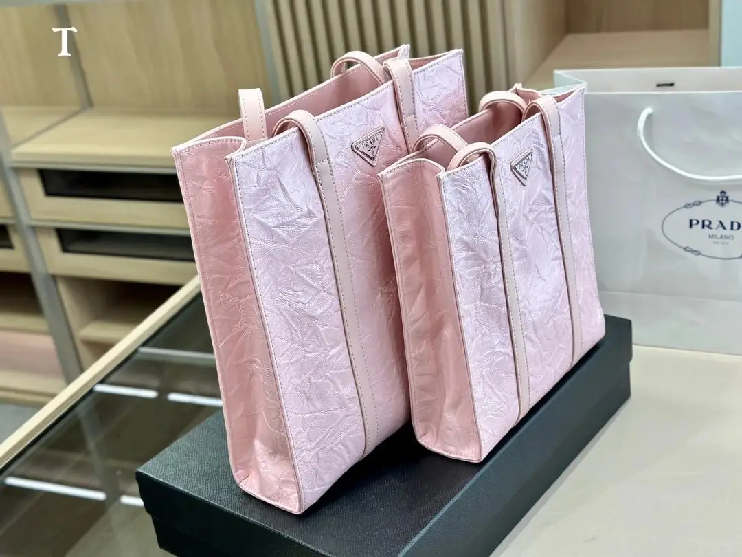 Prada Tote Bag [14 styles] — foto 3 de 6