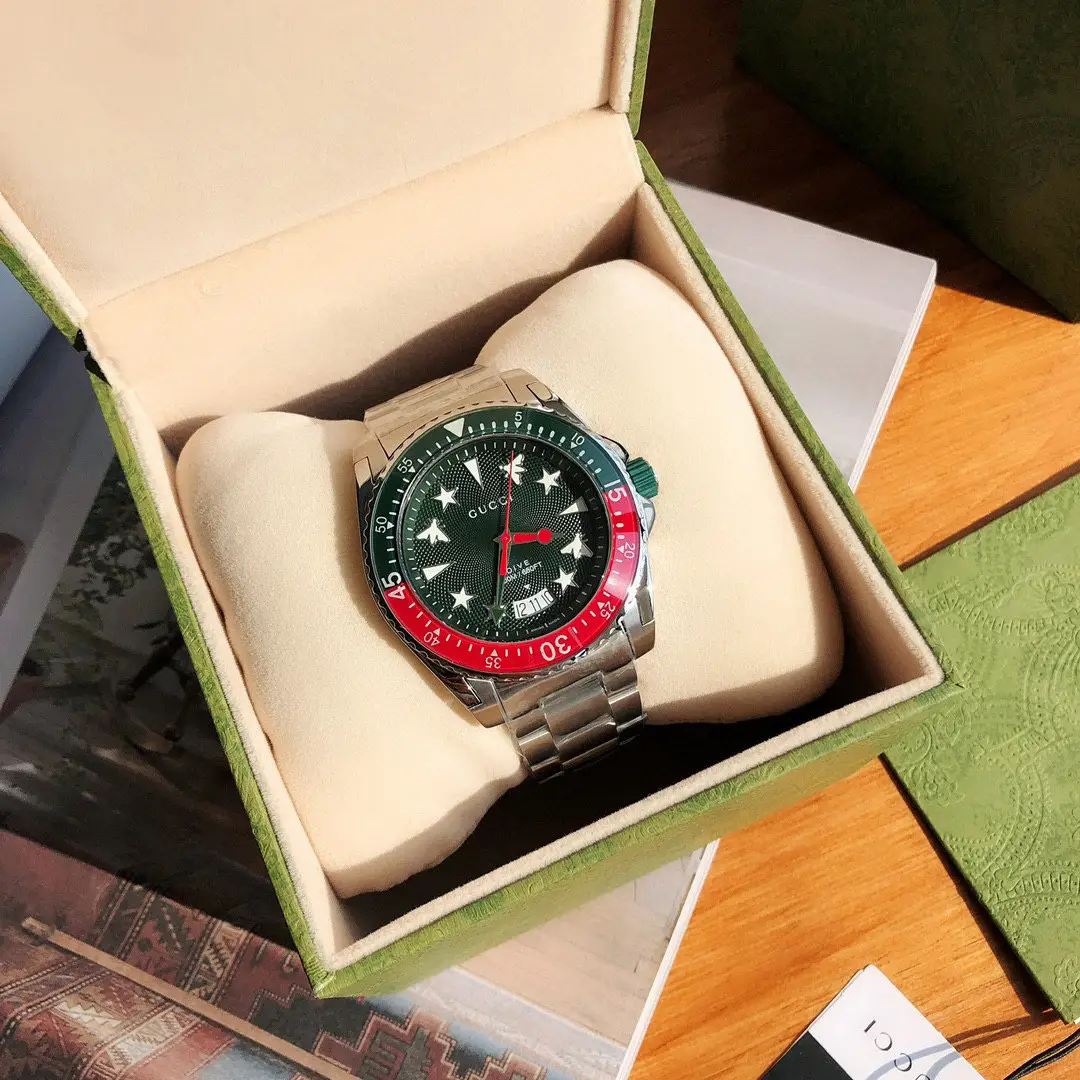 Gucci Watches [3 styles] — foto 3 de 6